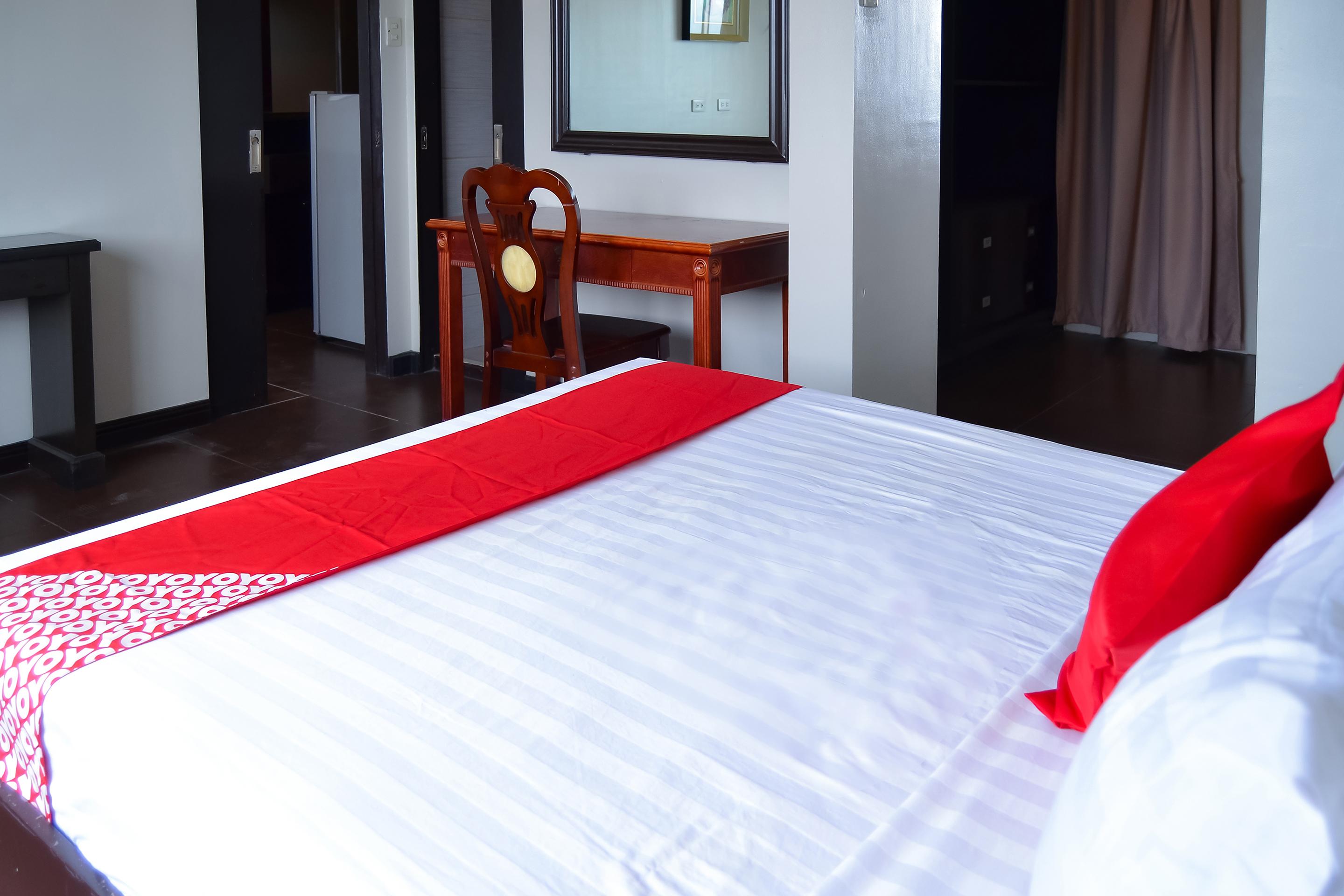 Hotel Super Oyo 791 Bell Mansion Quezon City Exterior foto